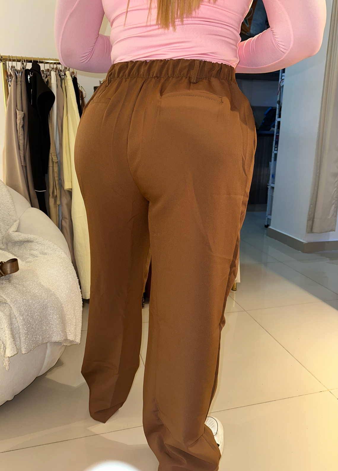 Pantalón con resorte
