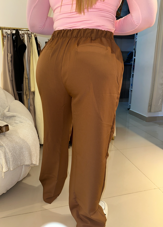 Pantalón con resorte