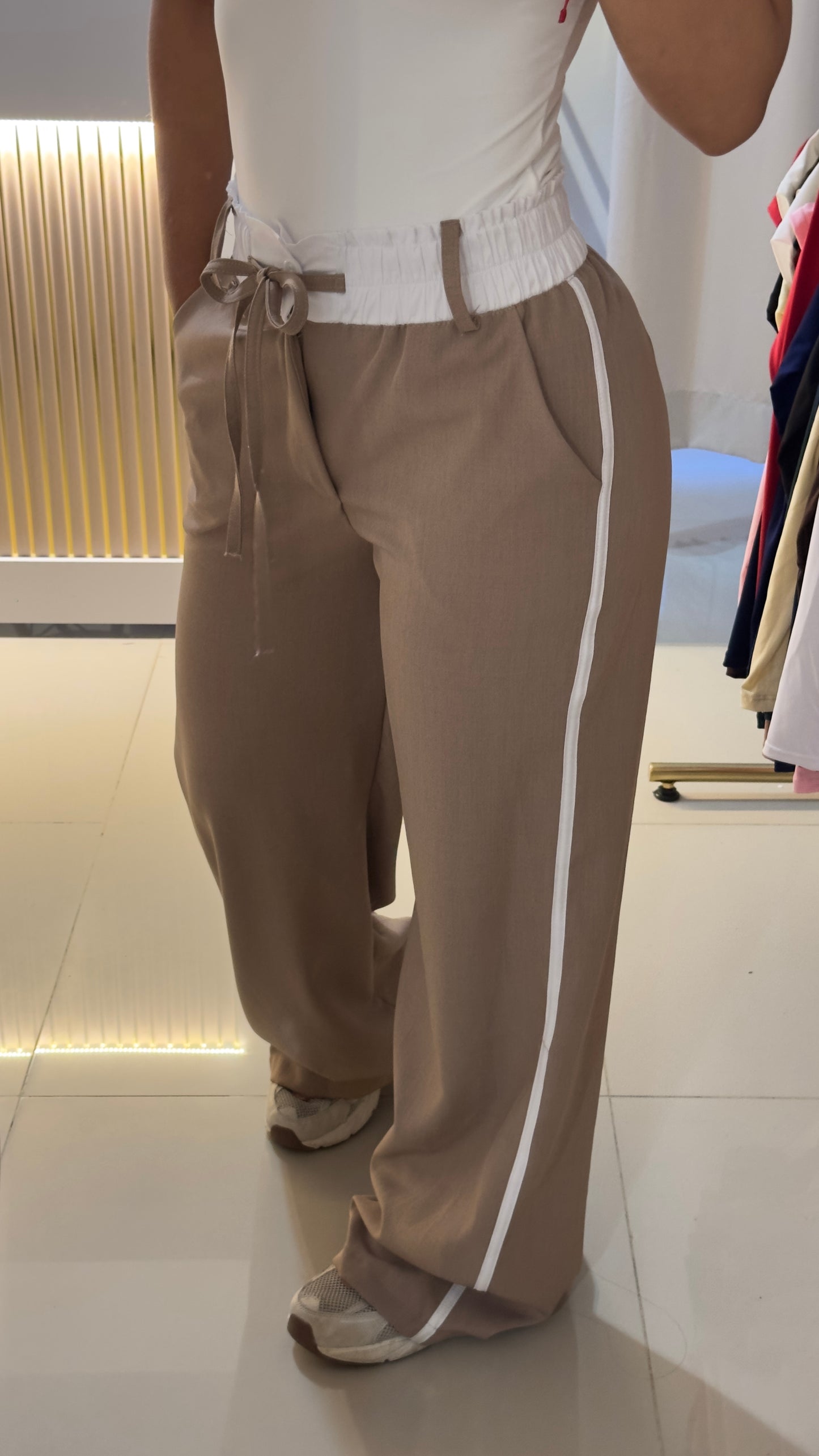 Pantalón ajustable