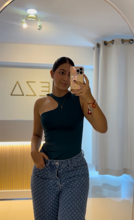 Body asimétrico #61