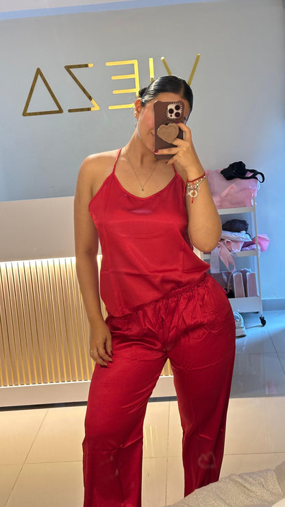 Pijama satin roja